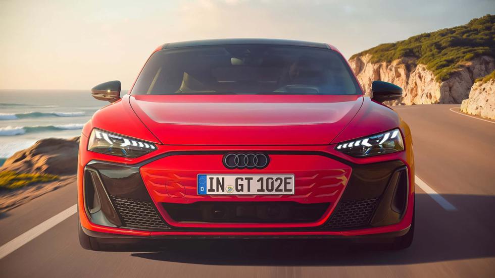 Νέο βασικό Audi e-tron GT με 585 ίππους 
